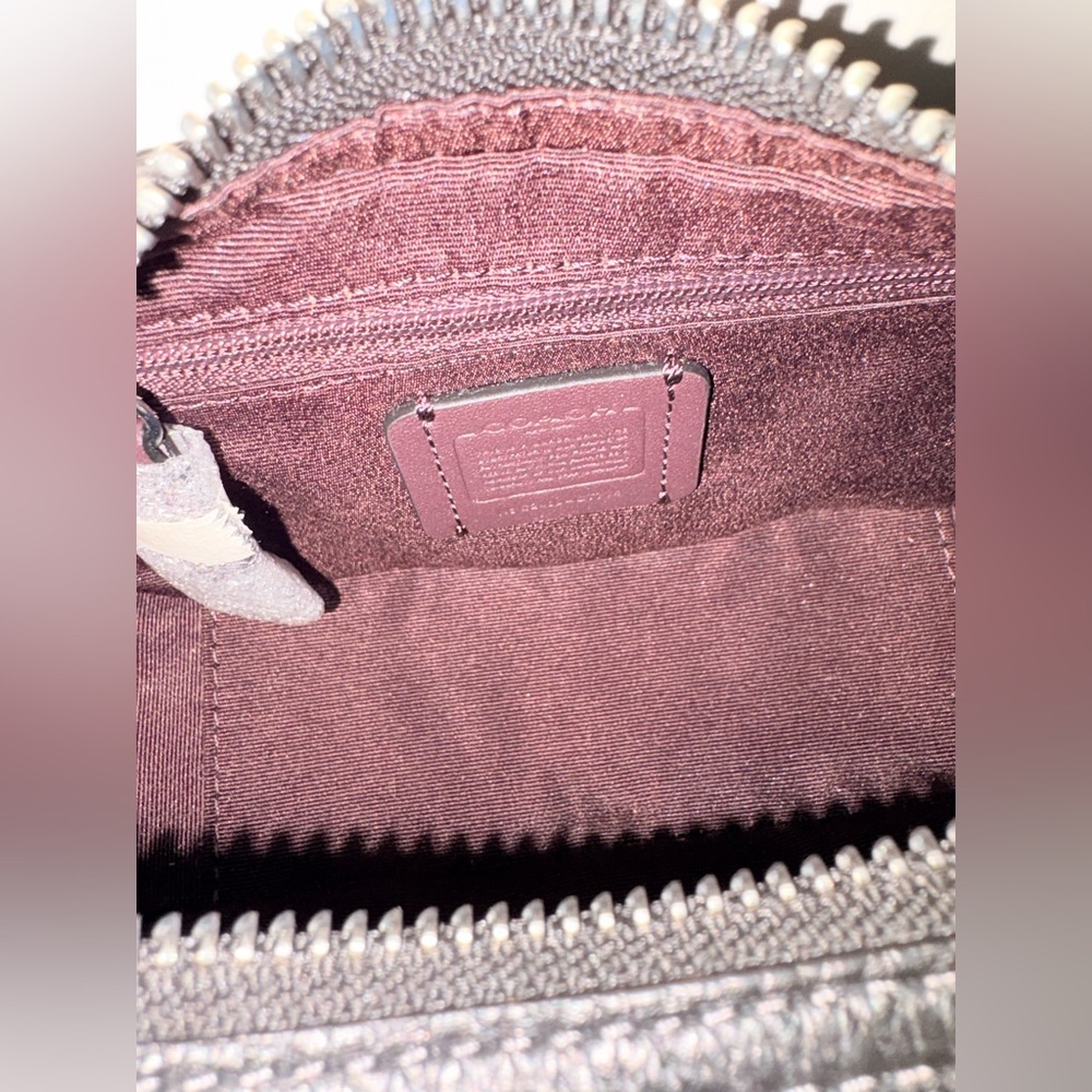 🖤 NWT Coach Mini Carmen Crossbody in Pebble Leather - CT774 - Picture 12 of 14